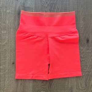 NWOT JoyLab Women's High-Waisted Neon Orange Shorts Size S